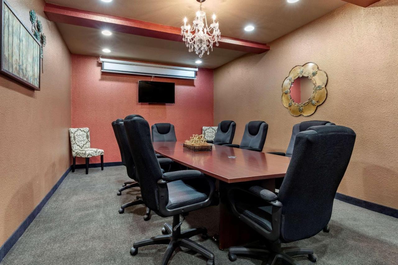 Comfort Inn & Suites Paris Ngoại thất bức ảnh