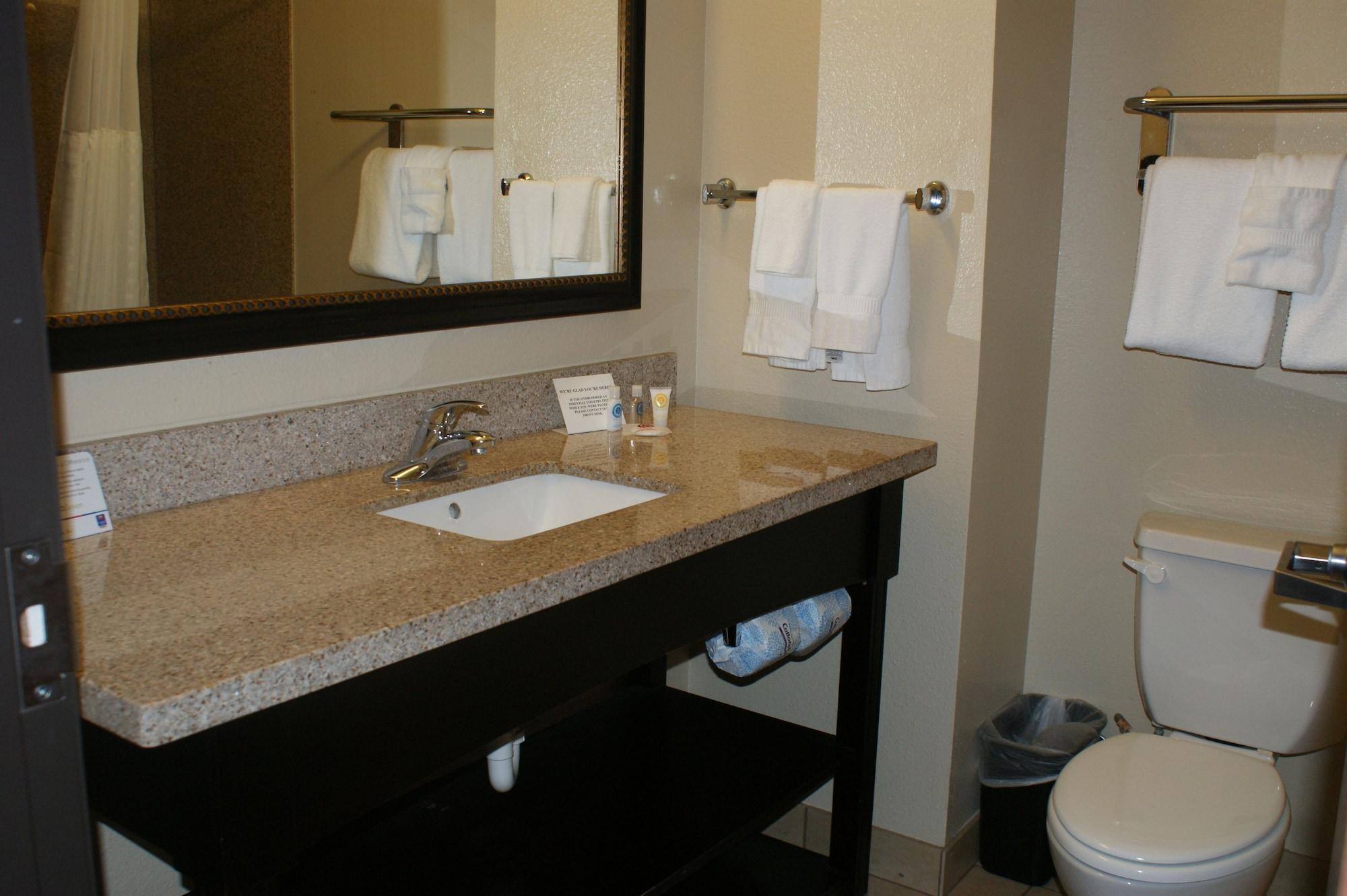 Comfort Inn & Suites Paris Ngoại thất bức ảnh